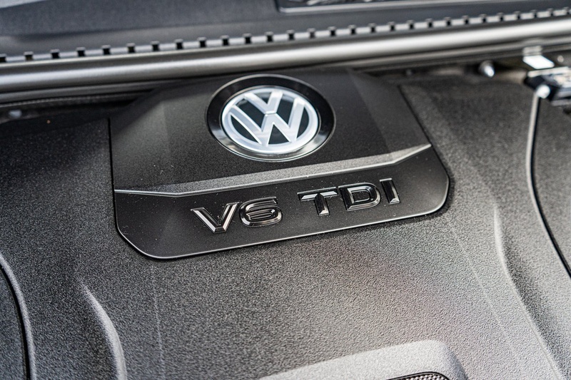 Volkswagen 3.0 TDI V6 Black Edition SUV 5dr Diesel Tiptronic 4Motion Euro 6 (s/s) (286 ps)