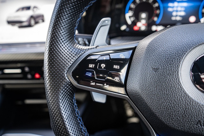 Volkswagen TSI R Hatchback 2.0 Automatic Petrol