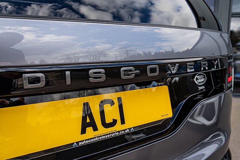 Land Rover 3.0 D300 MHEV R-Dynamic HSE SUV 5dr Diesel Auto 4WD Euro 6 (s/s) (300 ps)