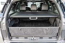 Land Rover 3.0 D300 MHEV R-Dynamic HSE SUV 5dr Diesel Auto 4WD Euro 6 (s/s) (300 ps)