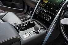 Land Rover 3.0 D300 MHEV R-Dynamic HSE SUV 5dr Diesel Auto 4WD Euro 6 (s/s) (300 ps)