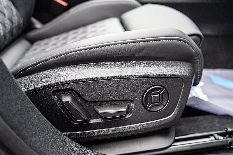 Audi 2.0 TFSI Vorsprung Sportback 5dr Petrol S Tronic quattro Euro 6 (s/s) (310 ps)