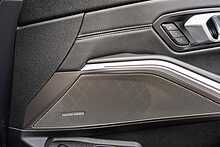 BMW 3.0 330d M xDrive Sport Pro Edition Touring 5dr Diesel Auto xDrive Euro 6 (s/s) (265 ps)