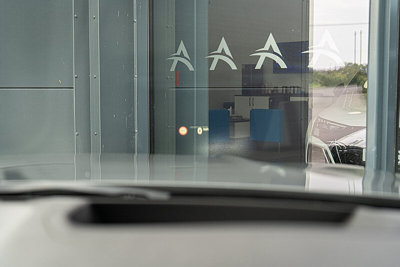 BMW 3.0 330d M xDrive Sport Pro Edition Touring 5dr Diesel Auto xDrive Euro 6 (s/s) (265 ps)