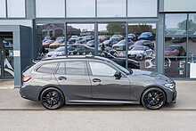 BMW 3.0 330d M xDrive Sport Pro Edition Touring 5dr Diesel Auto xDrive Euro 6 (s/s) (265 ps)