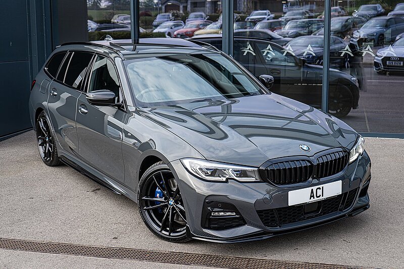 BMW 3.0 330d M xDrive Sport Pro Edition Touring 5dr Diesel Auto xDrive Euro 6 (s/s) (265 ps)