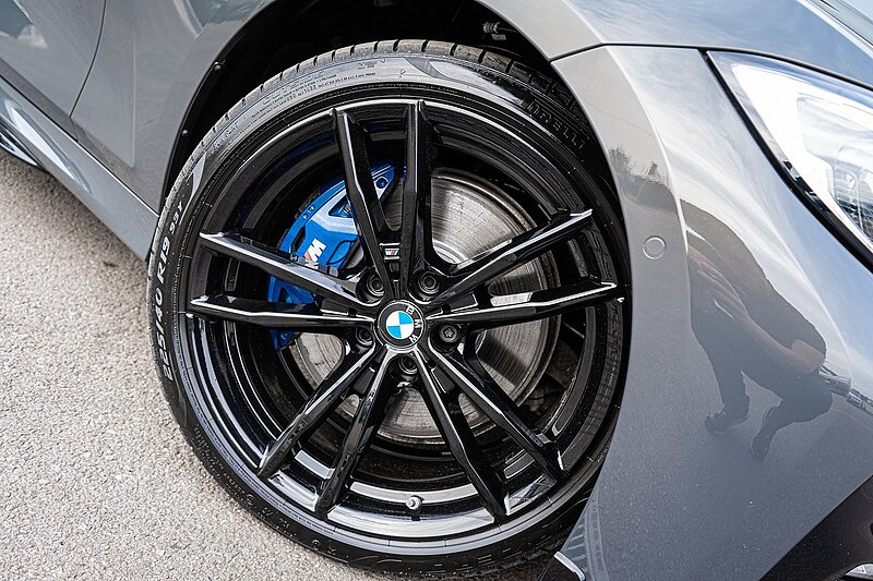 BMW 3.0 330d M xDrive Sport Pro Edition Touring 5dr Diesel Auto xDrive Euro 6 (s/s) (265 ps)