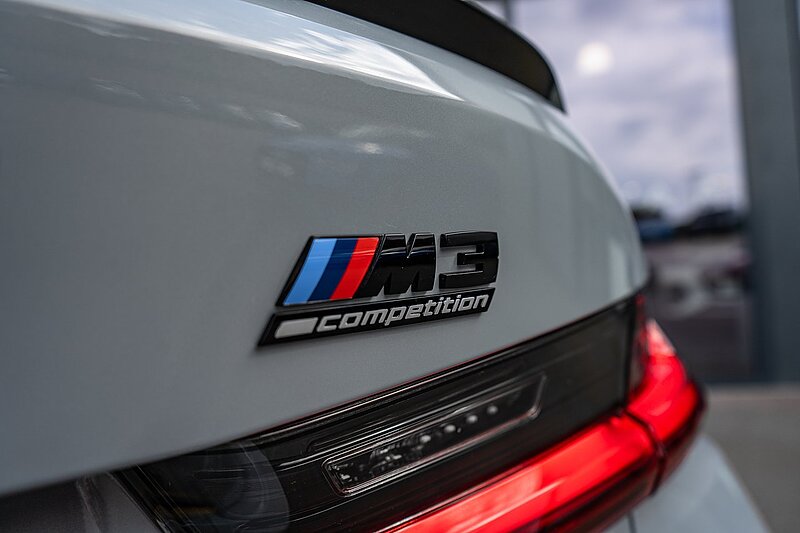 BMW 3.0 BiTurbo Competition M Saloon 4dr Petrol Steptronic xDrive Euro 6 (s/s) (510 ps)