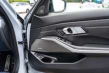 BMW 3.0 BiTurbo Competition M Saloon 4dr Petrol Steptronic xDrive Euro 6 (s/s) (510 ps)