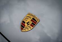 Porsche 3.0 V6 E-Hybrid 25.9kWh SUV 5dr Petrol Plug-in Hybrid TiptronicS 4WD Euro 6 (s/s) (470 ps)