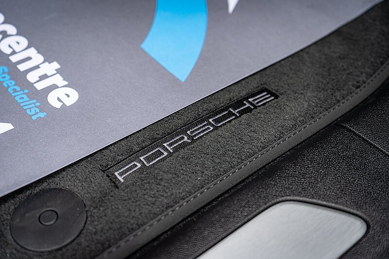 Porsche 3.0 V6 E-Hybrid 25.9kWh SUV 5dr Petrol Plug-in Hybrid TiptronicS 4WD Euro 6 (s/s) (470 ps)