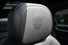 Porsche 3.0 V6 E-Hybrid 25.9kWh SUV 5dr Petrol Plug-in Hybrid TiptronicS 4WD Euro 6 (s/s) (470 ps)