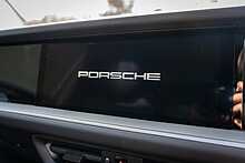 Porsche 3.0 V6 E-Hybrid 25.9kWh SUV 5dr Petrol Plug-in Hybrid TiptronicS 4WD Euro 6 (s/s) (470 ps)