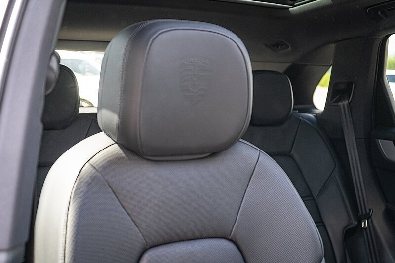 Porsche 3.0 V6 E-Hybrid 25.9kWh SUV 5dr Petrol Plug-in Hybrid TiptronicS 4WD Euro 6 (s/s) (470 ps)