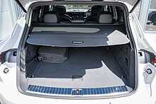 Porsche 3.0 V6 E-Hybrid 25.9kWh SUV 5dr Petrol Plug-in Hybrid TiptronicS 4WD Euro 6 (s/s) (470 ps)