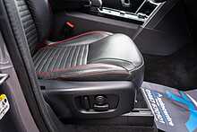 Land Rover 3.0 SD V6 HSE Luxury SUV 5dr Diesel Auto 4WD Euro 6 (s/s) (306 ps)