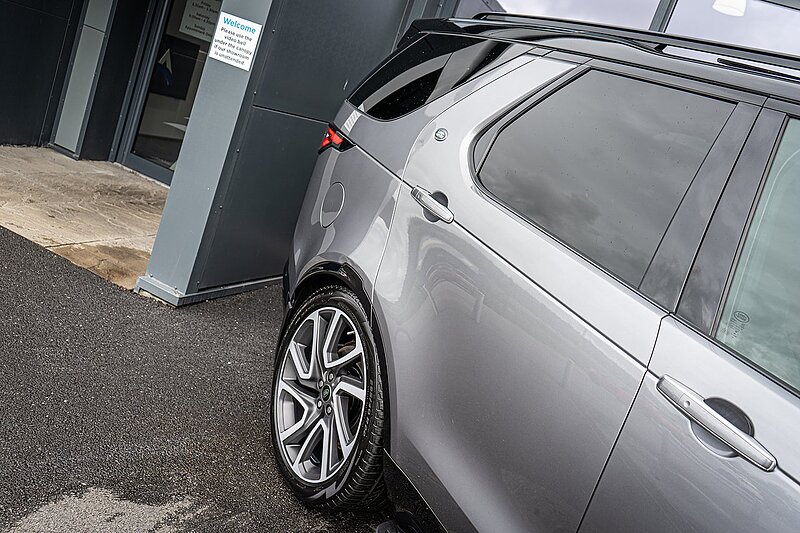 Land Rover 3.0 SD V6 HSE Luxury SUV 5dr Diesel Auto 4WD Euro 6 (s/s) (306 ps)