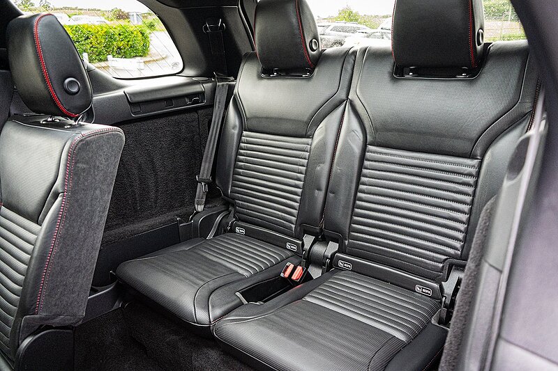 Land Rover 3.0 SD V6 HSE Luxury SUV 5dr Diesel Auto 4WD Euro 6 (s/s) (306 ps)