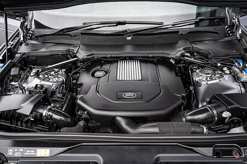 Land Rover 3.0 SD V6 HSE Luxury SUV 5dr Diesel Auto 4WD Euro 6 (s/s) (306 ps)