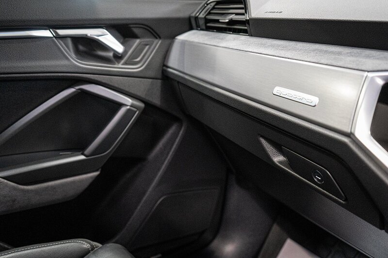 Audi 2.0 TDI 40 Vorsprung Sportback 5dr Diesel S Tronic quattro Euro 6 (s/s) (200 ps)