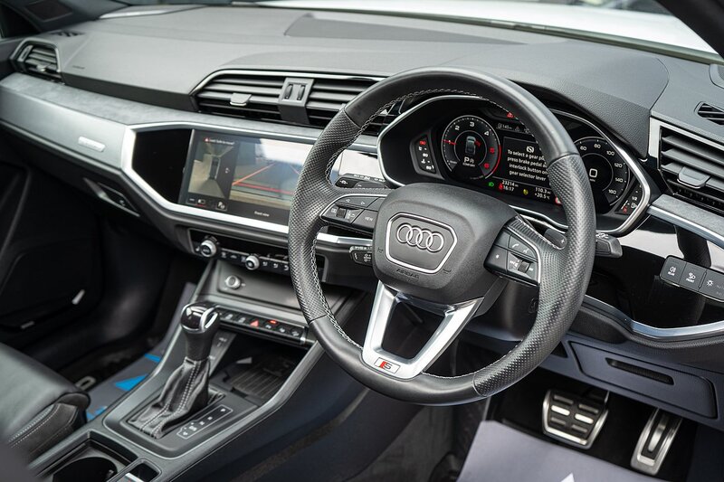 Audi 2.0 TDI 40 Vorsprung Sportback 5dr Diesel S Tronic quattro Euro 6 (s/s) (200 ps)