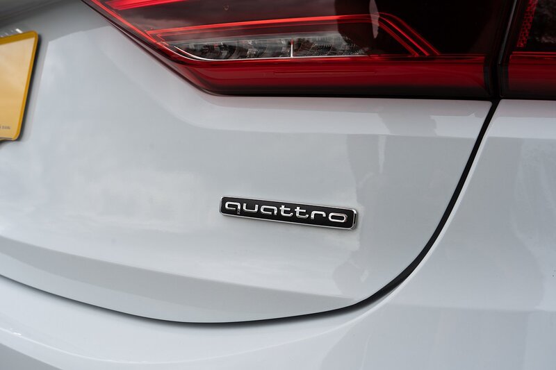 Audi 2.0 TDI 40 Vorsprung Sportback 5dr Diesel S Tronic quattro Euro 6 (s/s) (200 ps)