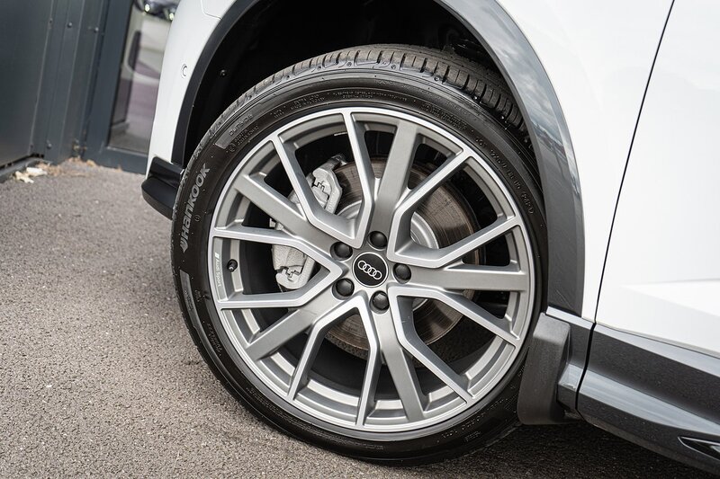 Audi 2.0 TDI 40 Vorsprung Sportback 5dr Diesel S Tronic quattro Euro 6 (s/s) (200 ps)