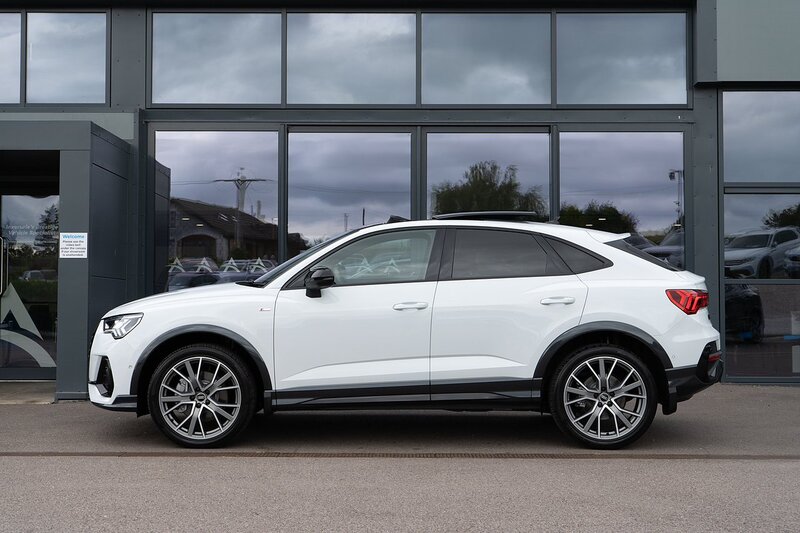 Audi 2.0 TDI 40 Vorsprung Sportback 5dr Diesel S Tronic quattro Euro 6 (s/s) (200 ps)