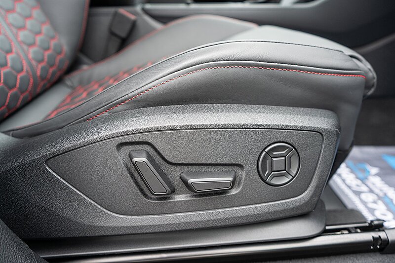 Audi 2.5 TFSI Vorsprung SUV 5dr Petrol S Tronic quattro Euro 6 (s/s) (400 ps)