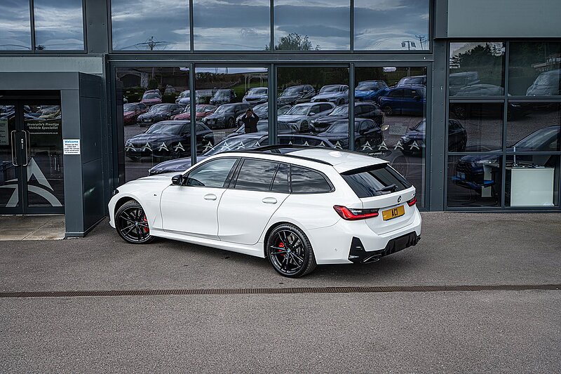 BMW 3.0 M340d MHT Touring 5dr Diesel Hybrid Auto xDrive Euro 6 (s/s) (340 ps)
