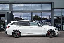 BMW 3.0 M340d MHT Touring 5dr Diesel Hybrid Auto xDrive Euro 6 (s/s) (340 ps)