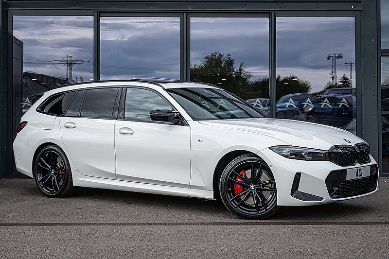 BMW 3.0 M340d MHT Touring 5dr Diesel Hybrid Auto xDrive Euro 6 (s/s) (340 ps)