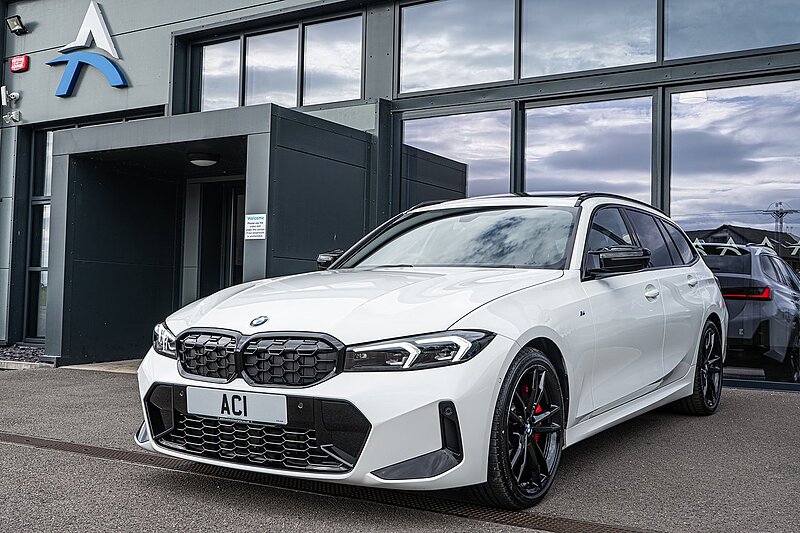 BMW 3.0 M340d MHT Touring 5dr Diesel Hybrid Auto xDrive Euro 6 (s/s) (340 ps)