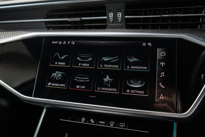 Audi 4.0 TFSI V8 Vorsprung Estate 5dr Petrol Tiptronic quattro Euro 6 (s/s) (600 ps)