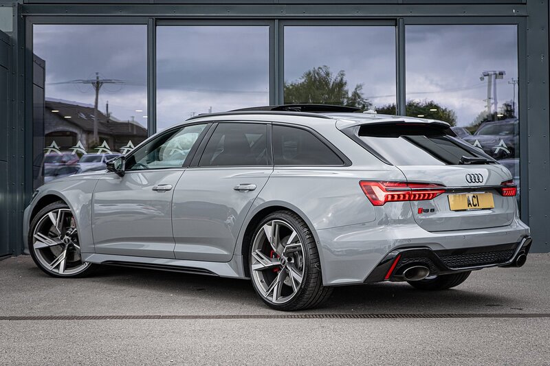 Audi 4.0 TFSI V8 Vorsprung Estate 5dr Petrol Tiptronic quattro Euro 6 (s/s) (600 ps)