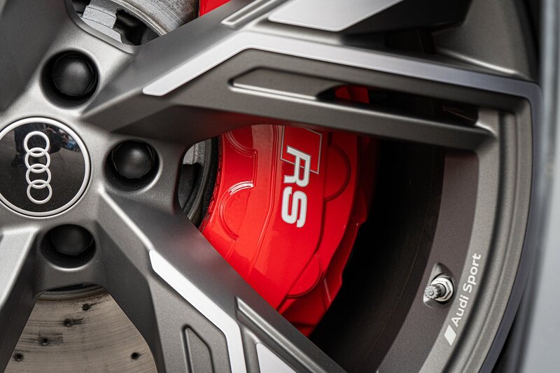 Audi 4.0 TFSI V8 Vorsprung Estate 5dr Petrol Tiptronic quattro Euro 6 (s/s) (600 ps)