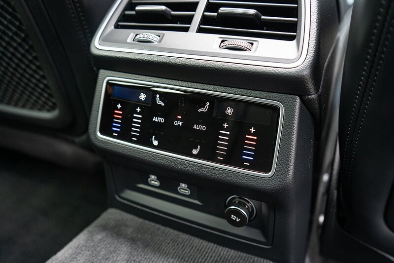 Audi 4.0 TFSI V8 Vorsprung Estate 5dr Petrol Tiptronic quattro Euro 6 (s/s) (600 ps)