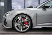 Audi 4.0 TFSI V8 Vorsprung Estate 5dr Petrol Tiptronic quattro Euro 6 (s/s) (600 ps)