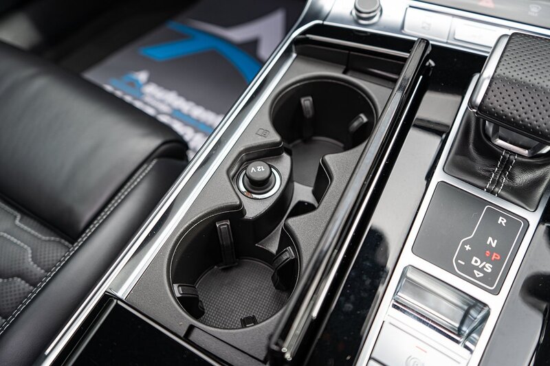 Audi 4.0 TFSI V8 Vorsprung Estate 5dr Petrol Tiptronic quattro Euro 6 (s/s) (600 ps)