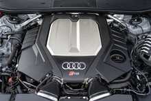 Audi 4.0 TFSI V8 Vorsprung Estate 5dr Petrol Tiptronic quattro Euro 6 (s/s) (600 ps)