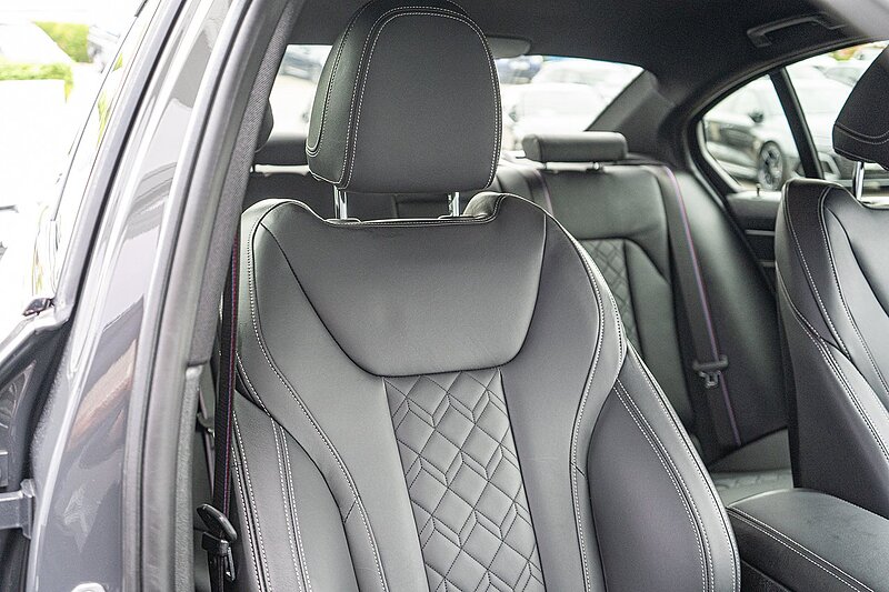 BMW 3.0 M340i Saloon 4dr Petrol Auto xDrive Euro 6 (s/s) (374 ps)