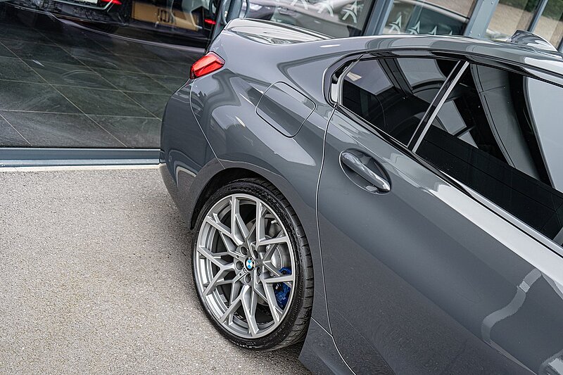 BMW 3.0 M340i Saloon 4dr Petrol Auto xDrive Euro 6 (s/s) (374 ps)