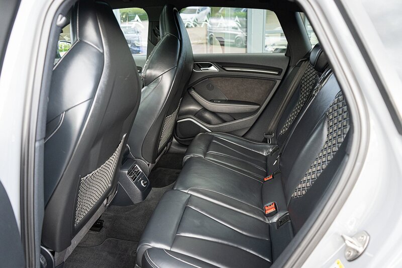 Audi 2.5 TFSI Audi Sport Edition Sportback 5dr Petrol S Tronic quattro Euro 6 (s/s) (400 ps)