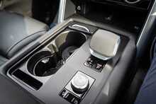 Land Rover 3.0 D300 MHEV R-Dynamic HSE SUV 5dr Diesel Auto 4WD Euro 6 (s/s) (300 ps)