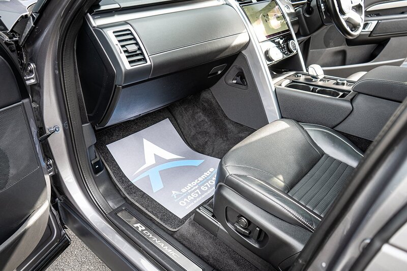 Land Rover 3.0 D300 MHEV R-Dynamic HSE SUV 5dr Diesel Auto 4WD Euro 6 (s/s) (300 ps)