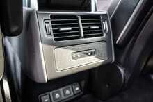 Land Rover 3.0 D300 MHEV R-Dynamic HSE SUV 5dr Diesel Auto 4WD Euro 6 (s/s) (300 ps)