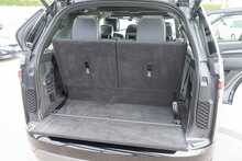 Land Rover 3.0 D300 MHEV R-Dynamic HSE SUV 5dr Diesel Auto 4WD Euro 6 (s/s) (300 ps)