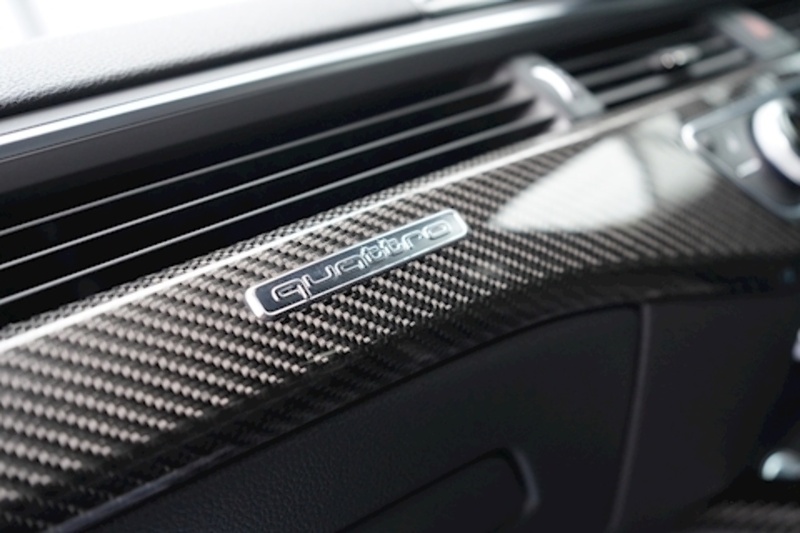 Audi 2.9 TFSI V6 Carbon Black Estate 5dr Petrol Tiptronic quattro Euro 6 (s/s) (450 ps)