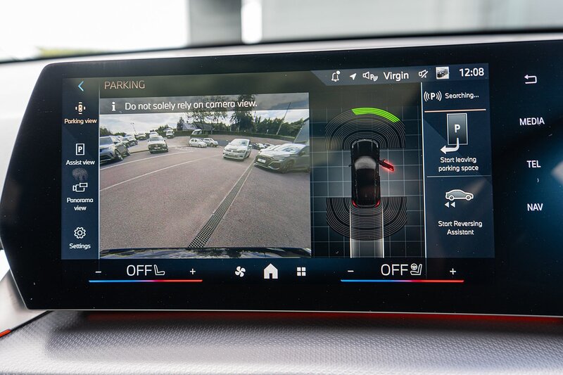 BMW 2.0 23d MHT M Sport SUV 5dr Diesel Hybrid DCT xDrive Euro 6 (s/s) (211 ps)