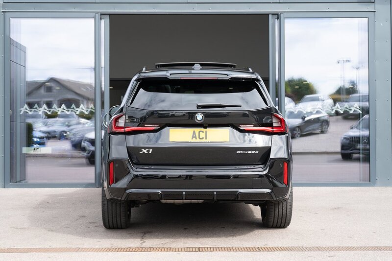 BMW 2.0 23d MHT M Sport SUV 5dr Diesel Hybrid DCT xDrive Euro 6 (s/s) (211 ps)